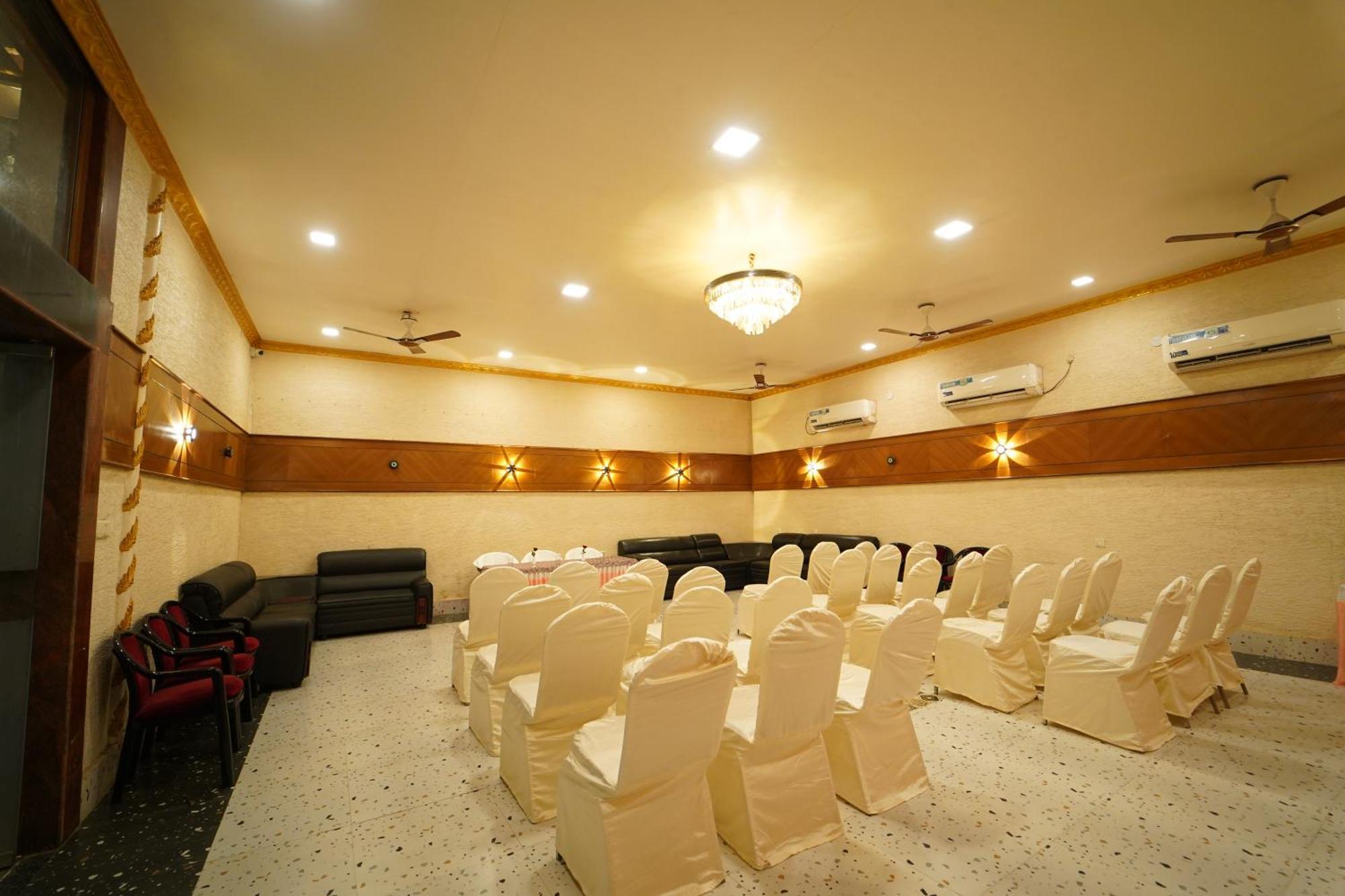 Hotel Ananta Sayana Bhubaneswar Zewnętrze zdjęcie