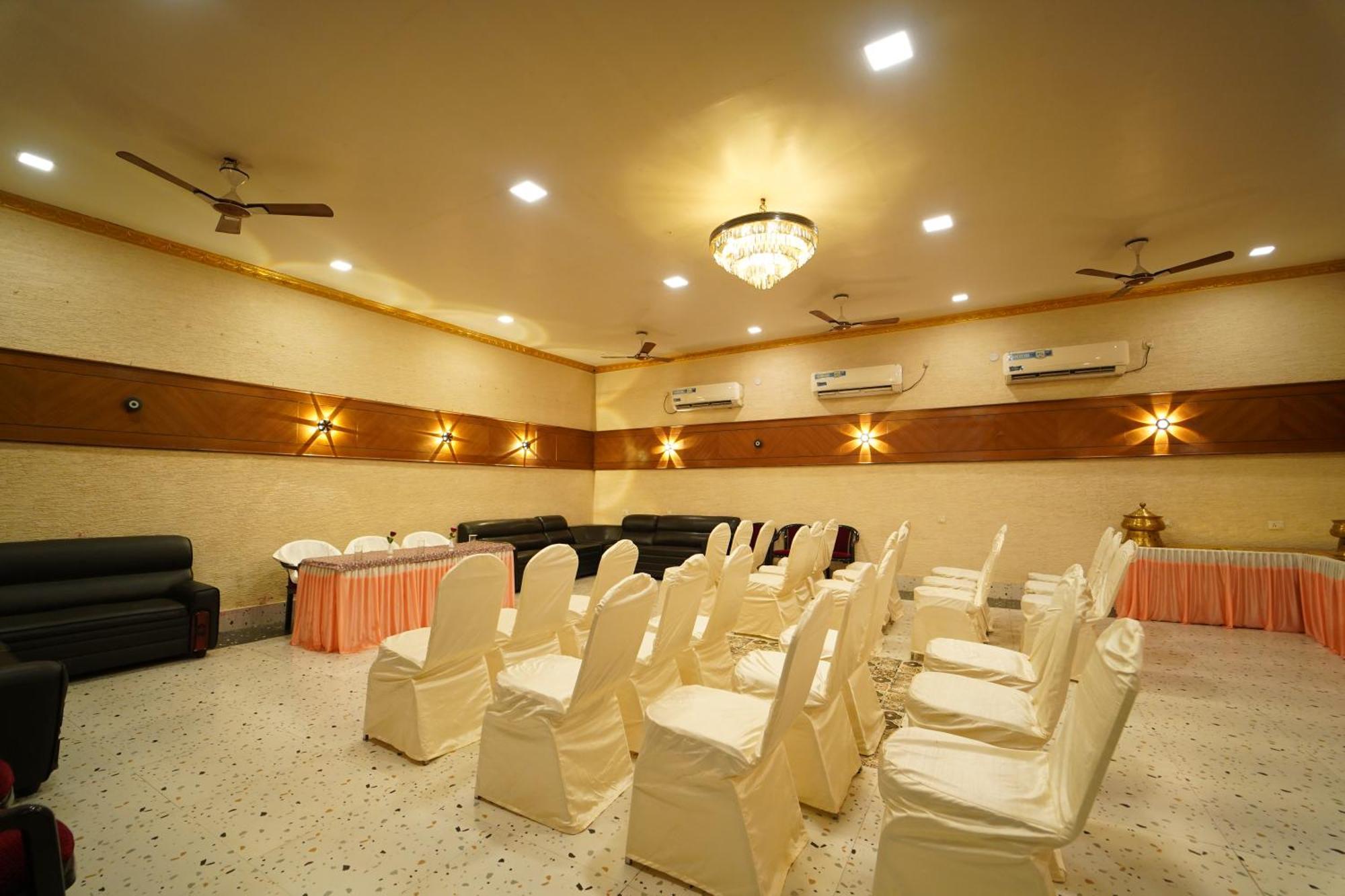 Hotel Ananta Sayana Bhubaneswar Zewnętrze zdjęcie